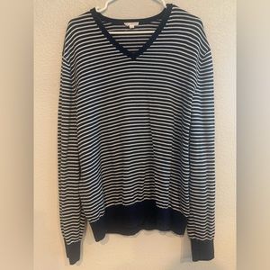 Gap men’s crew neck sweater
